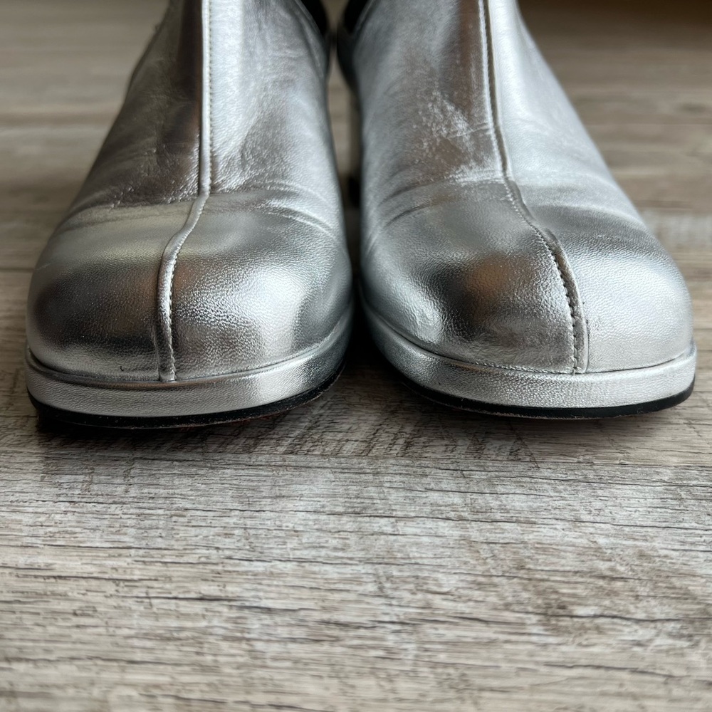 MANU Atelier Leather Metallic Silver Square Toed Chelsea Heeled Boots - Picture 3 of 13